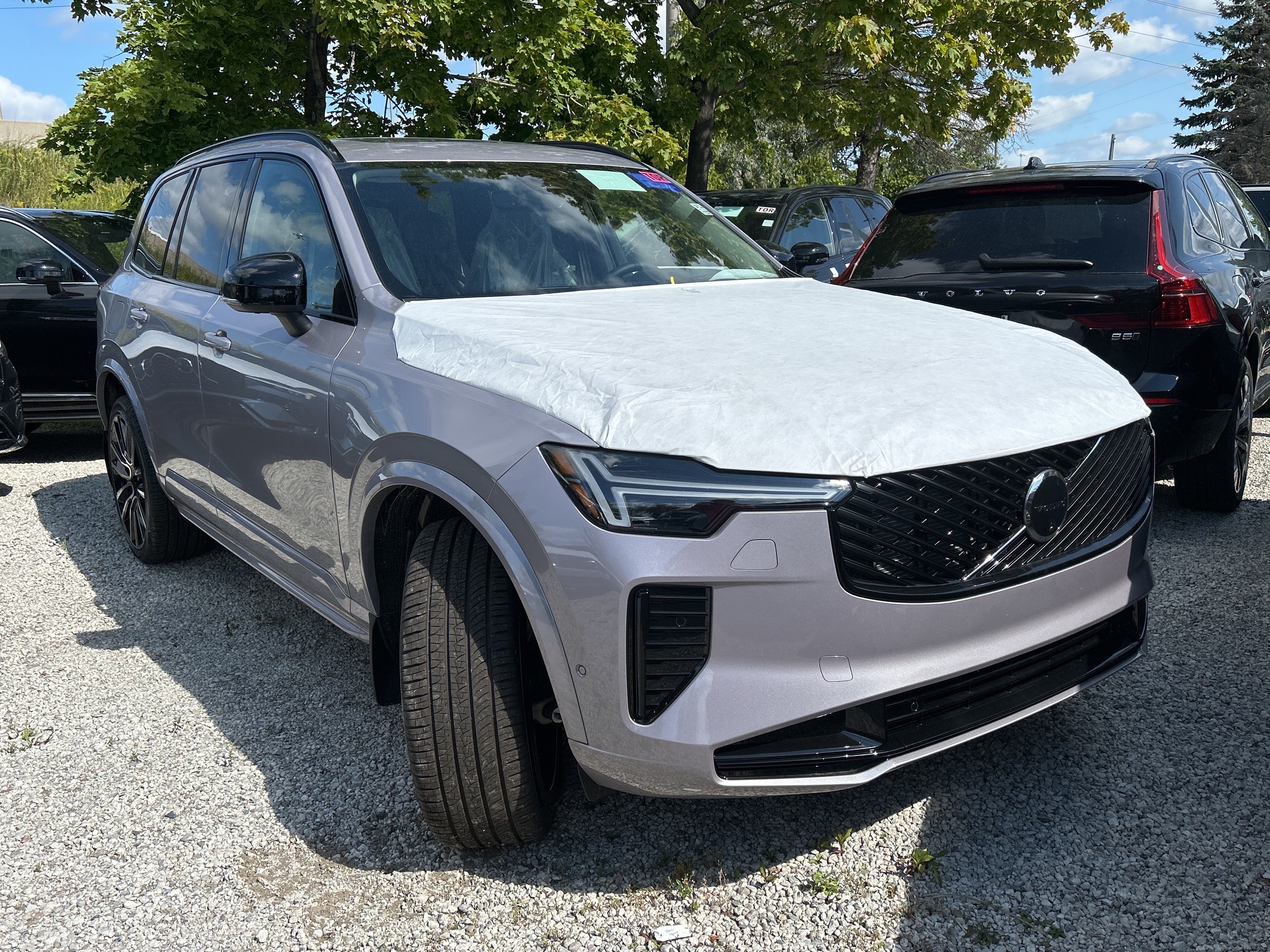 2026 Volvo XC90 B6 AWD Ultra Dark Theme 7-Seater thumb 6