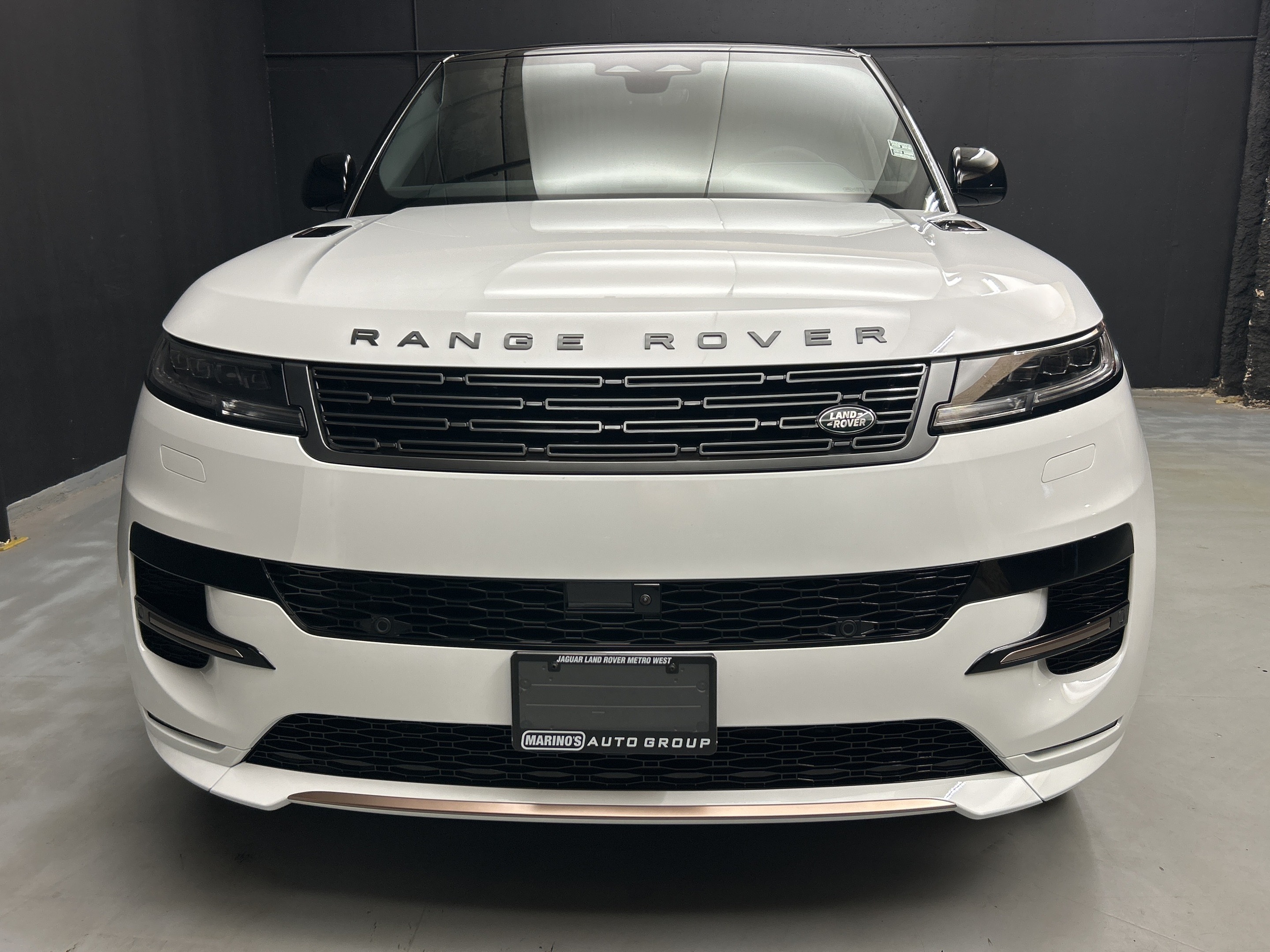 2025 Land Rover Range Rover Sport Dynamic SE thumb 24