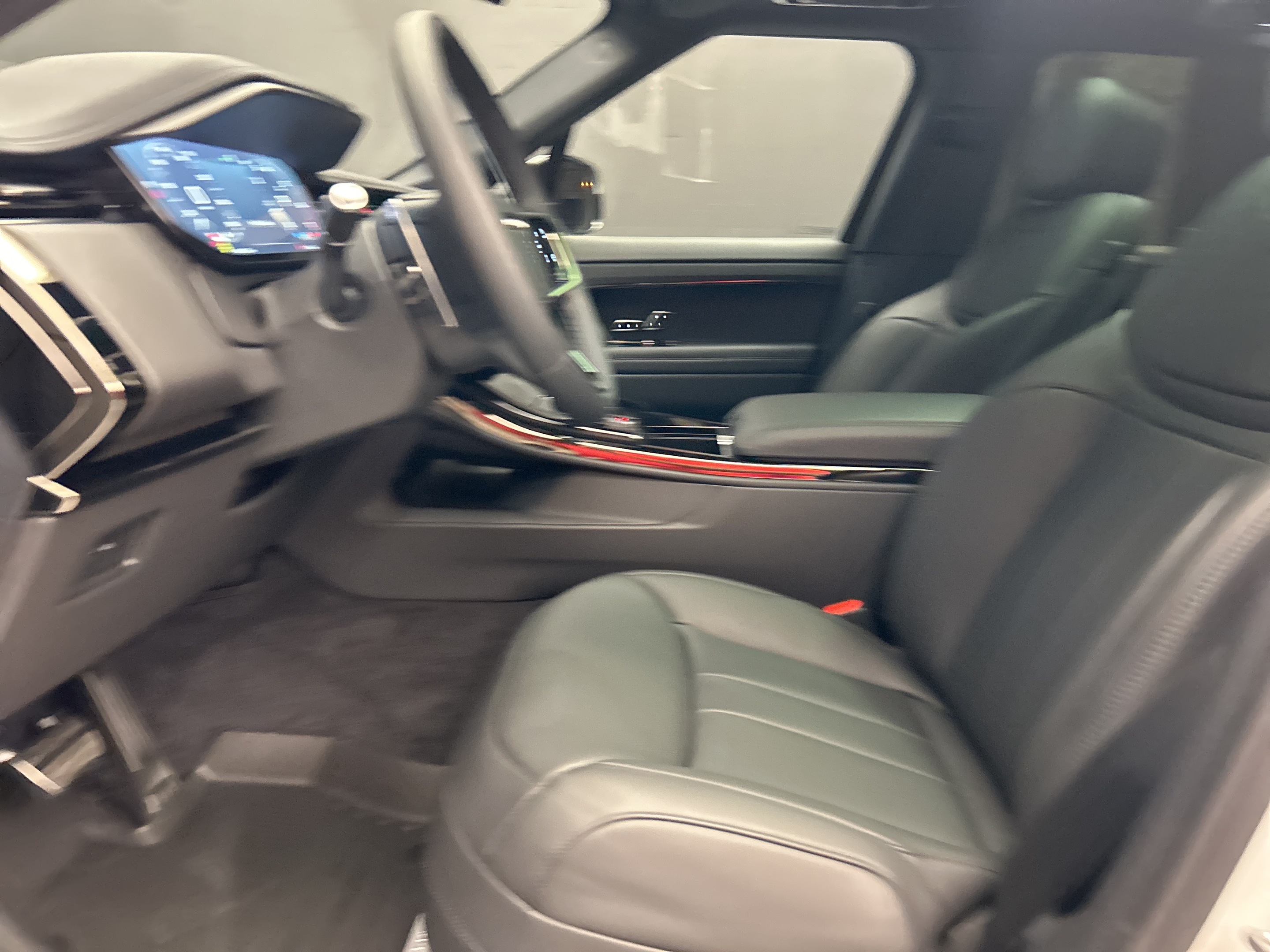 2025 Land Rover Range Rover Sport Dynamic SE thumb 31