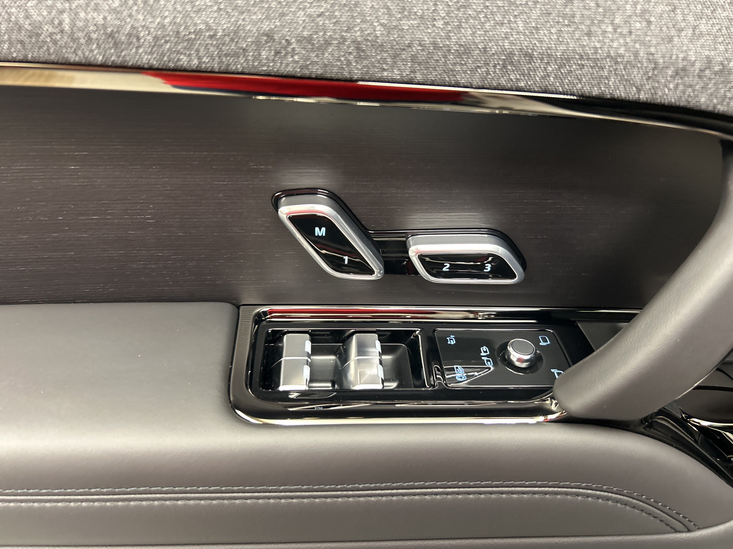 2025 Land Rover Range Rover Sport Dynamic SE thumb 32