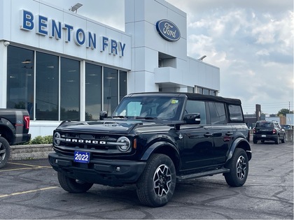 Ford Bronco OUTERBANKS 4X4 2.3L 4DR HIGH PKG SOFT TOP 360 CAM