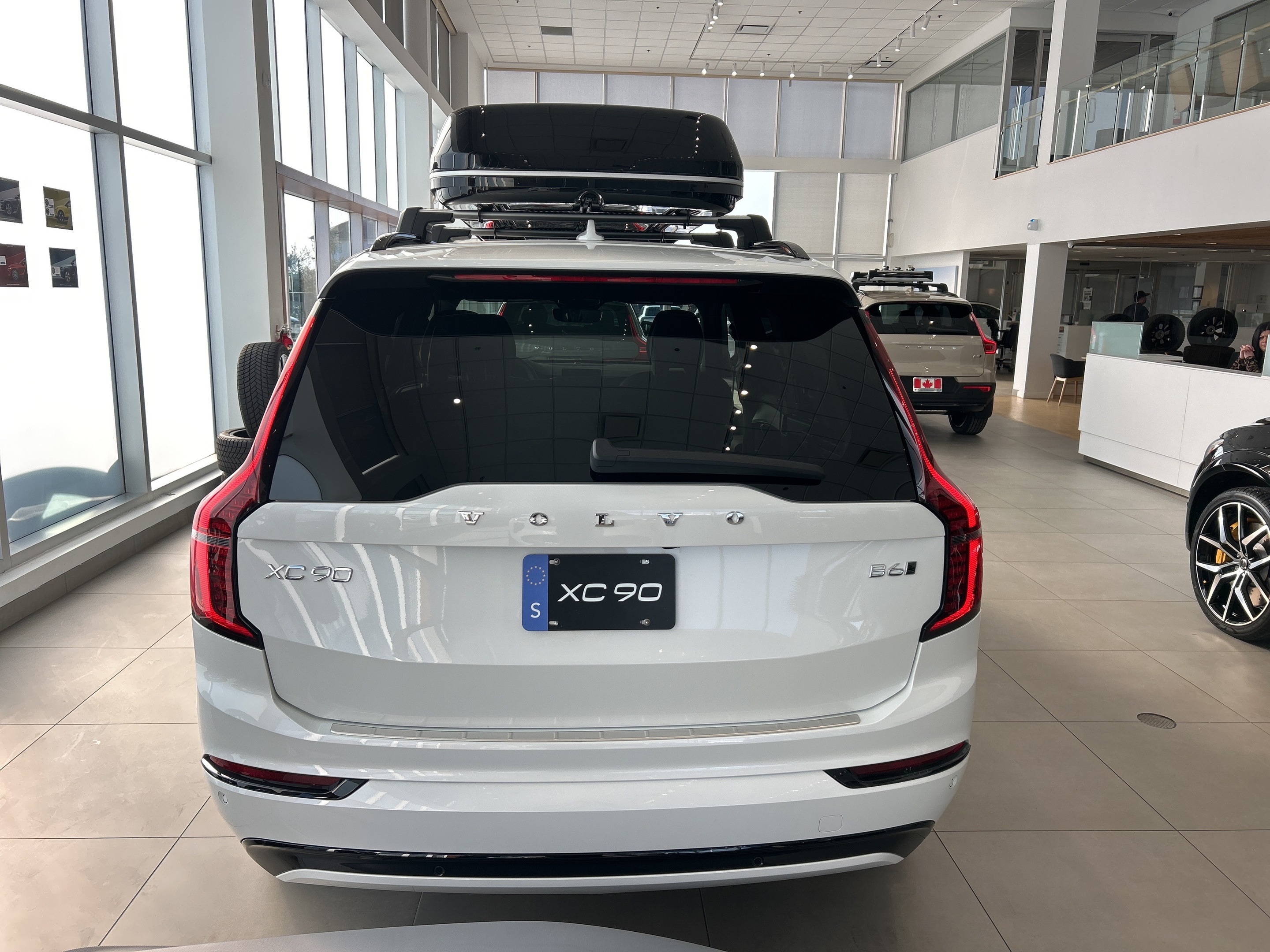 2026 Volvo XC90 B6 AWD Ultra Dark Theme 7-Seater thumb 9