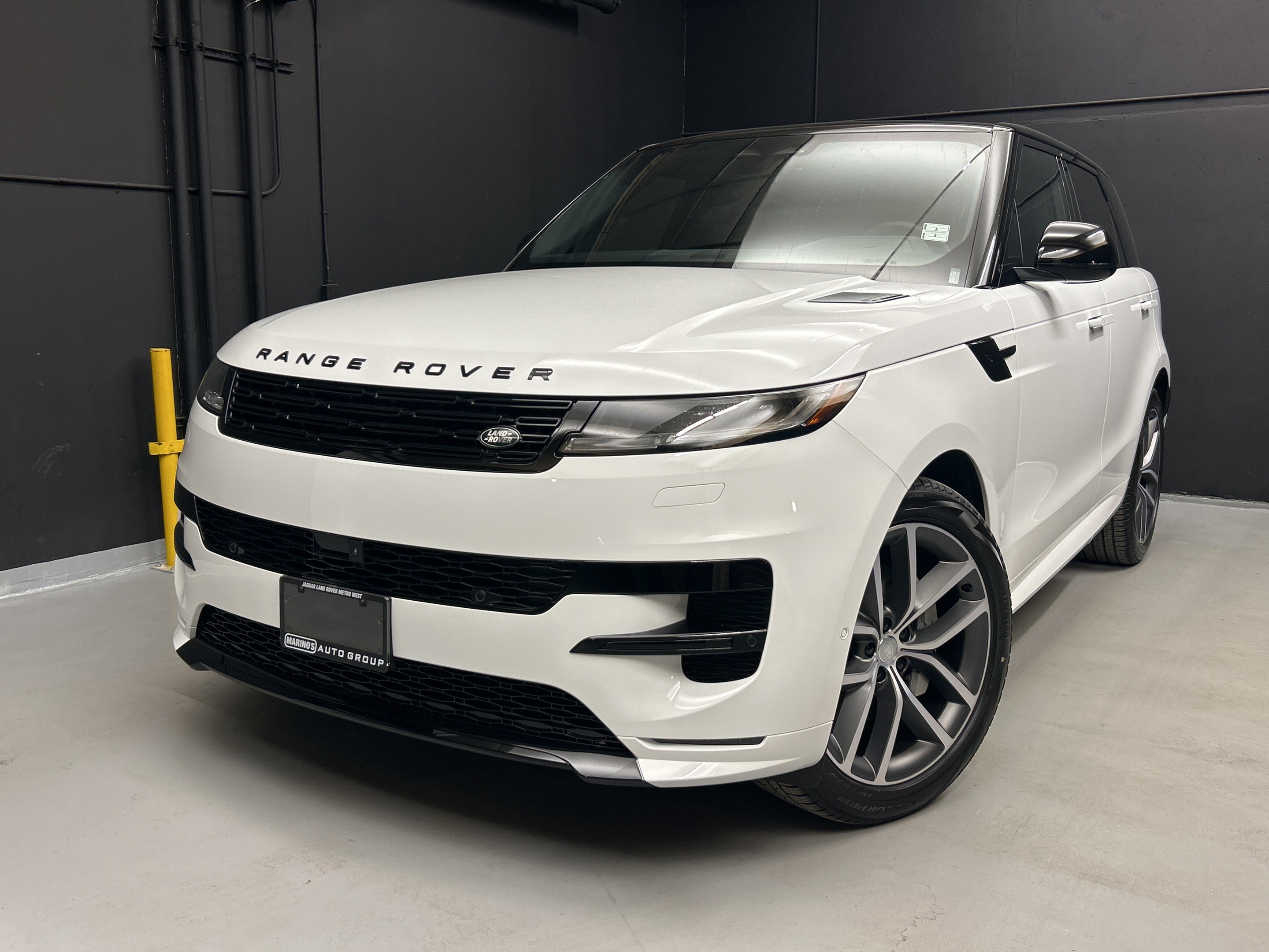 2025 Land Rover Range Rover Sport Dynamic SE thumb 19