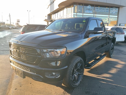 Ram 1500 Crew Cab NIGHT EDITION / BIG HORN LVL2 / V8