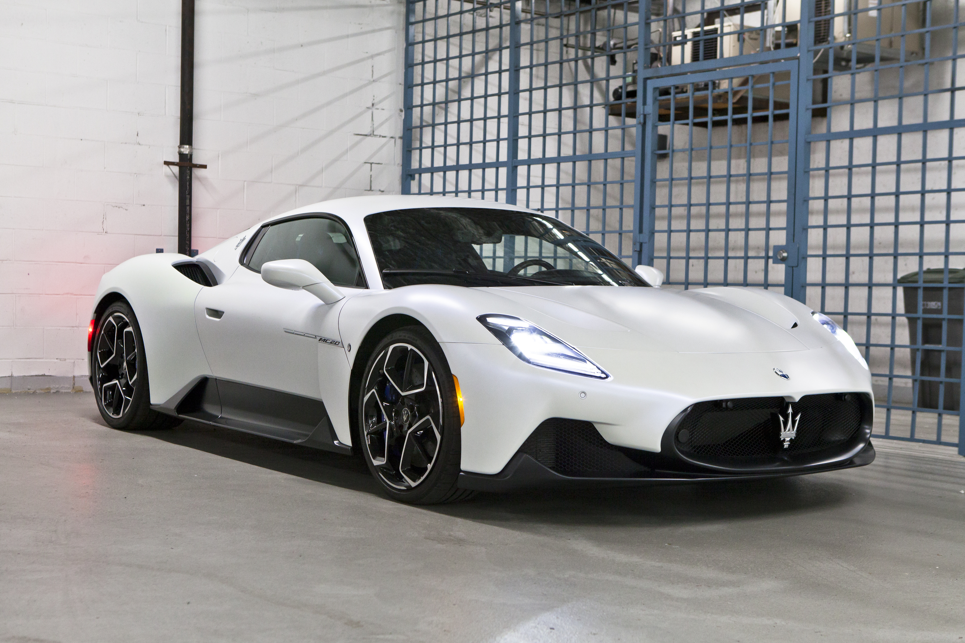 a01731a3-6796-4865-b742-