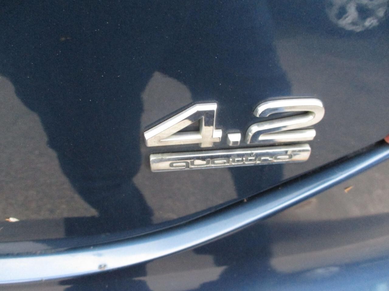 2005 Audi A6 4dr Sdn 4.2L quattro Auto thumb 12