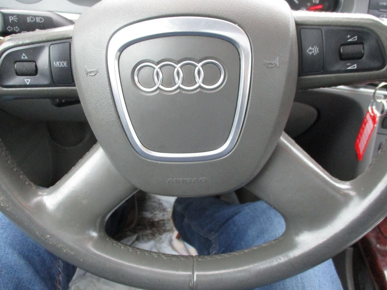 2005 Audi A6 4dr Sdn 4.2L quattro Auto thumb 15