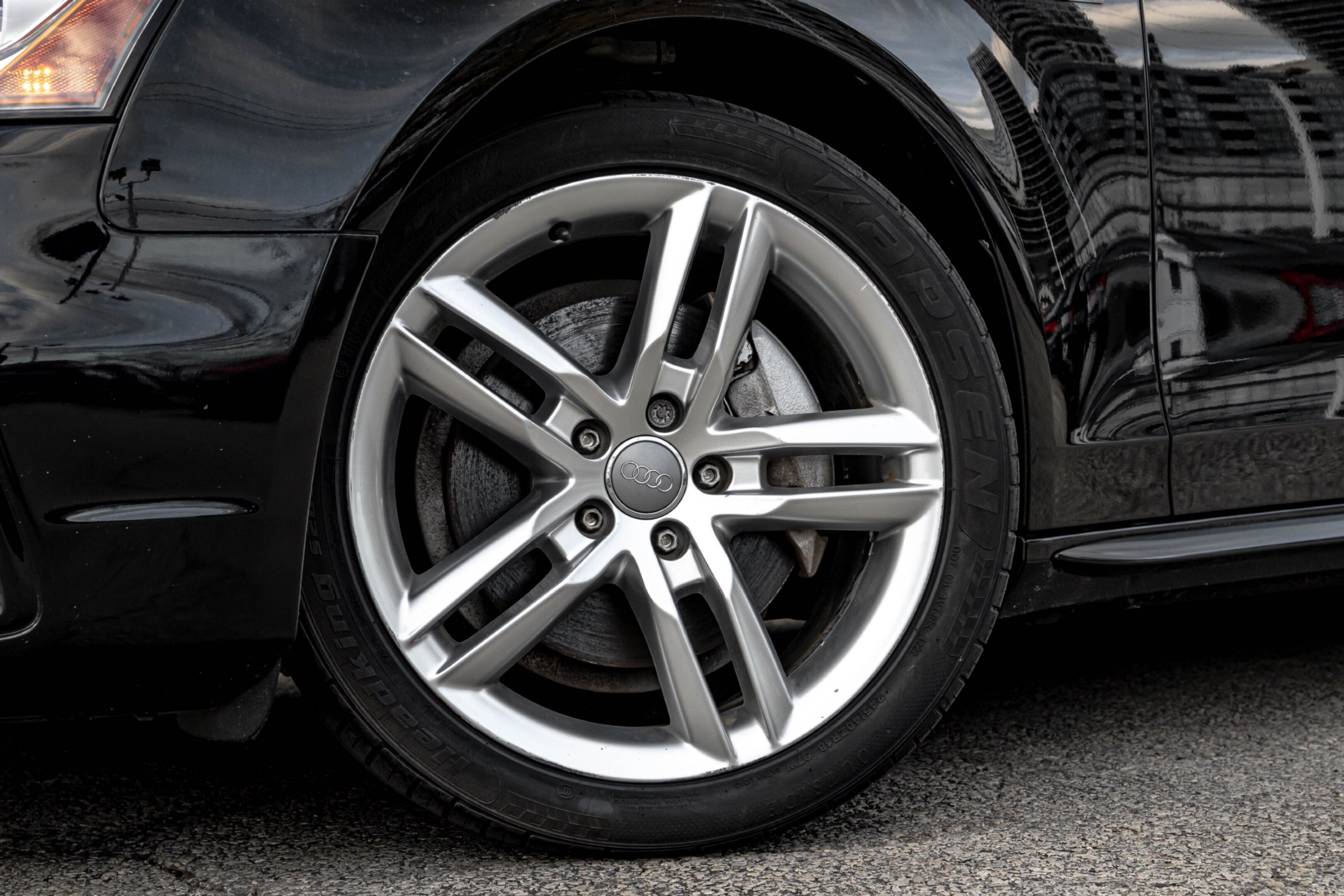 2016 Audi A4 4dr Sdn Auto Technik plus quattro alt 3