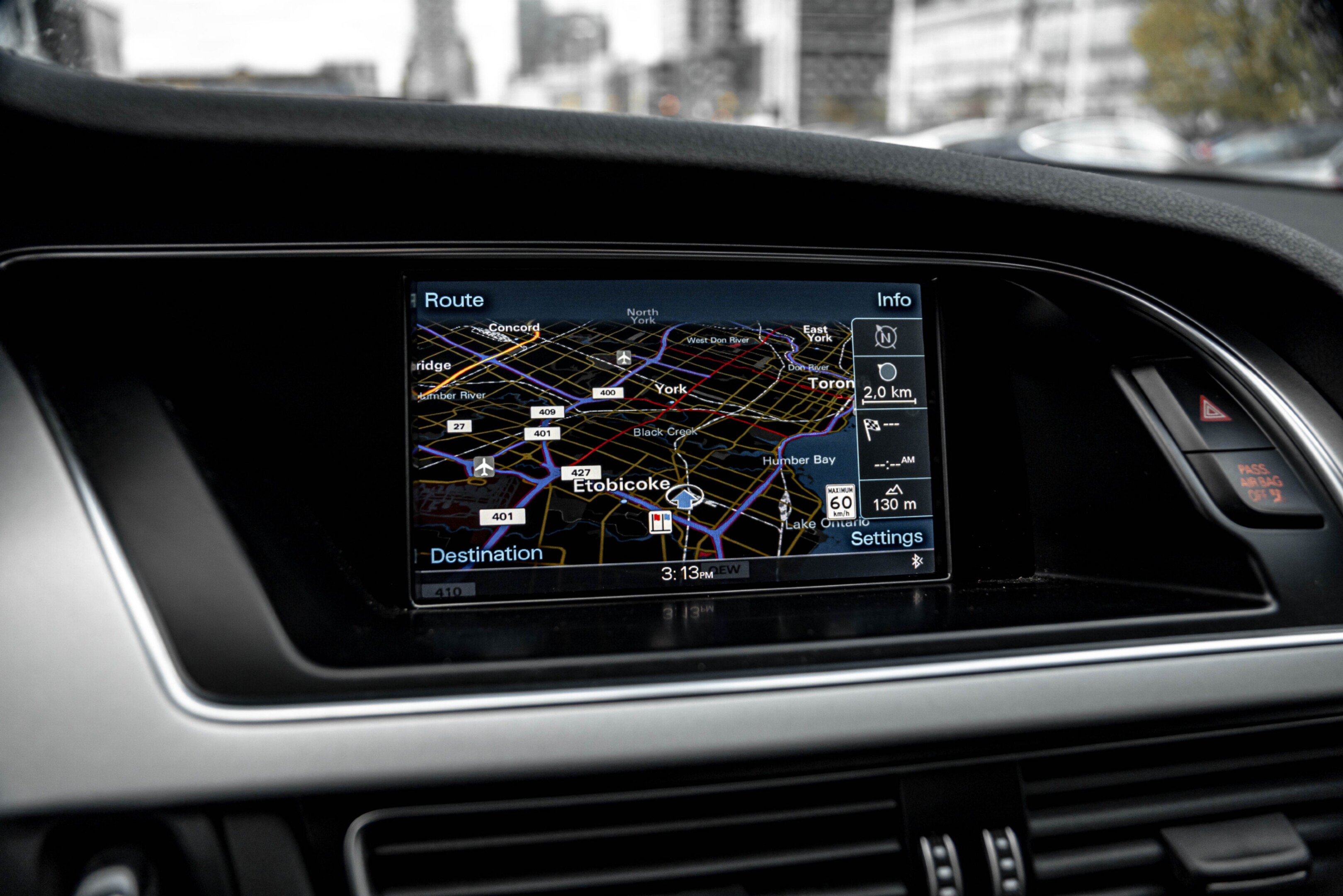 2016 Audi A4 4dr Sdn Auto Technik plus quattro thumb 24