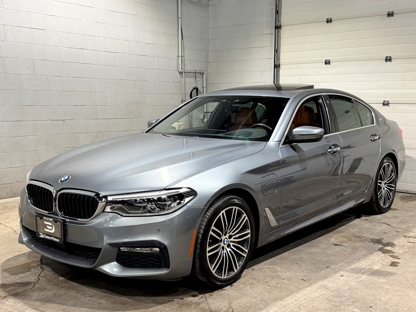 2018 BMW 5 Series 530e xDrive,M SPORT,PREMIUM EXCELLENCE,ACC,HUD alt 2