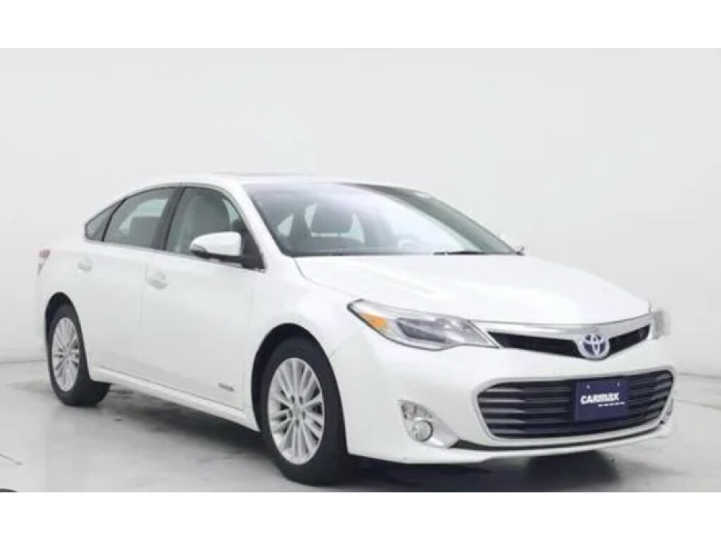 2013 Toyota Avalon | $18,995 | 125,350 km | Gas Sedan for sale by RYDER ...