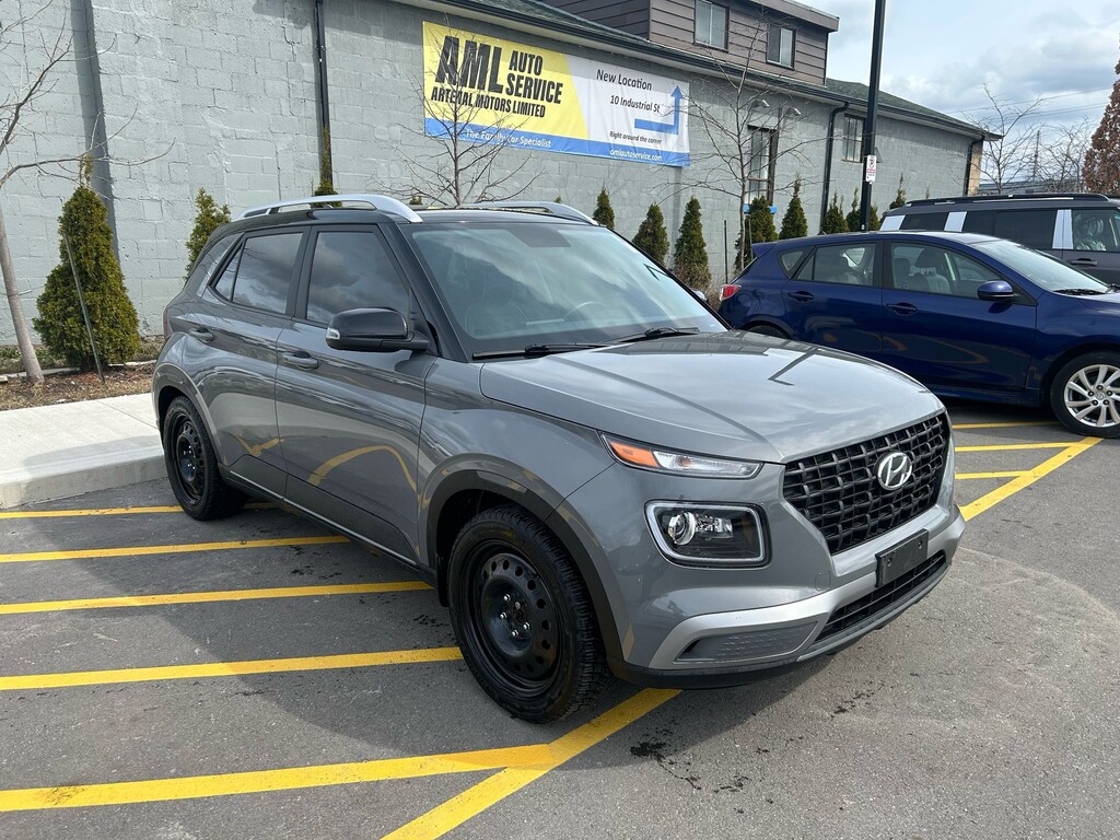2022 Hyundai Venue | $21,099 | 46,528 km | Gas Vehicle for sale by GYRO ...