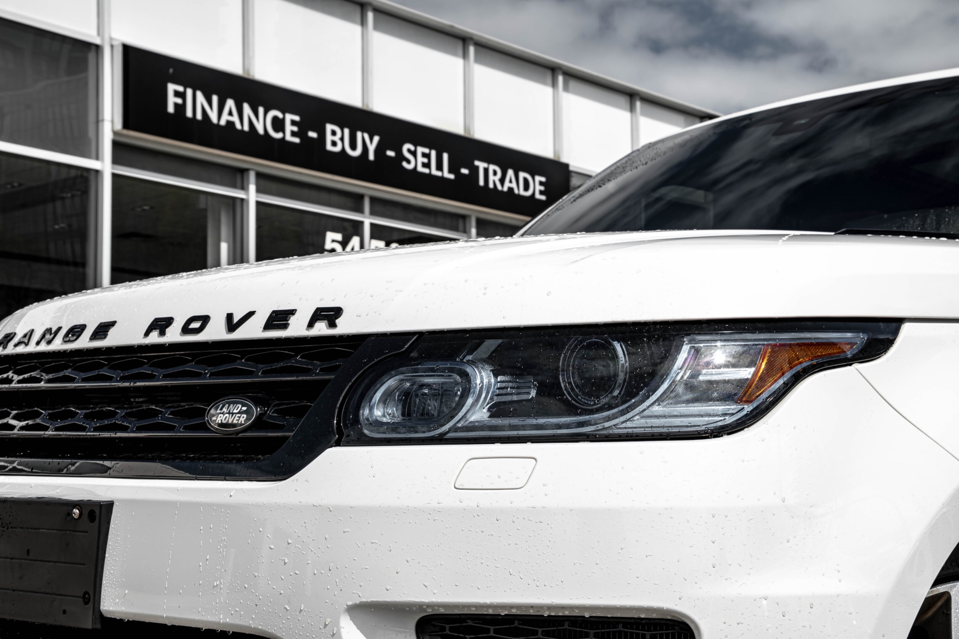 2016 Land Rover Range Rover Sport V8 SC DYNAMIC | HUD | NAVI | CAM | RED INT | PANO alt 4