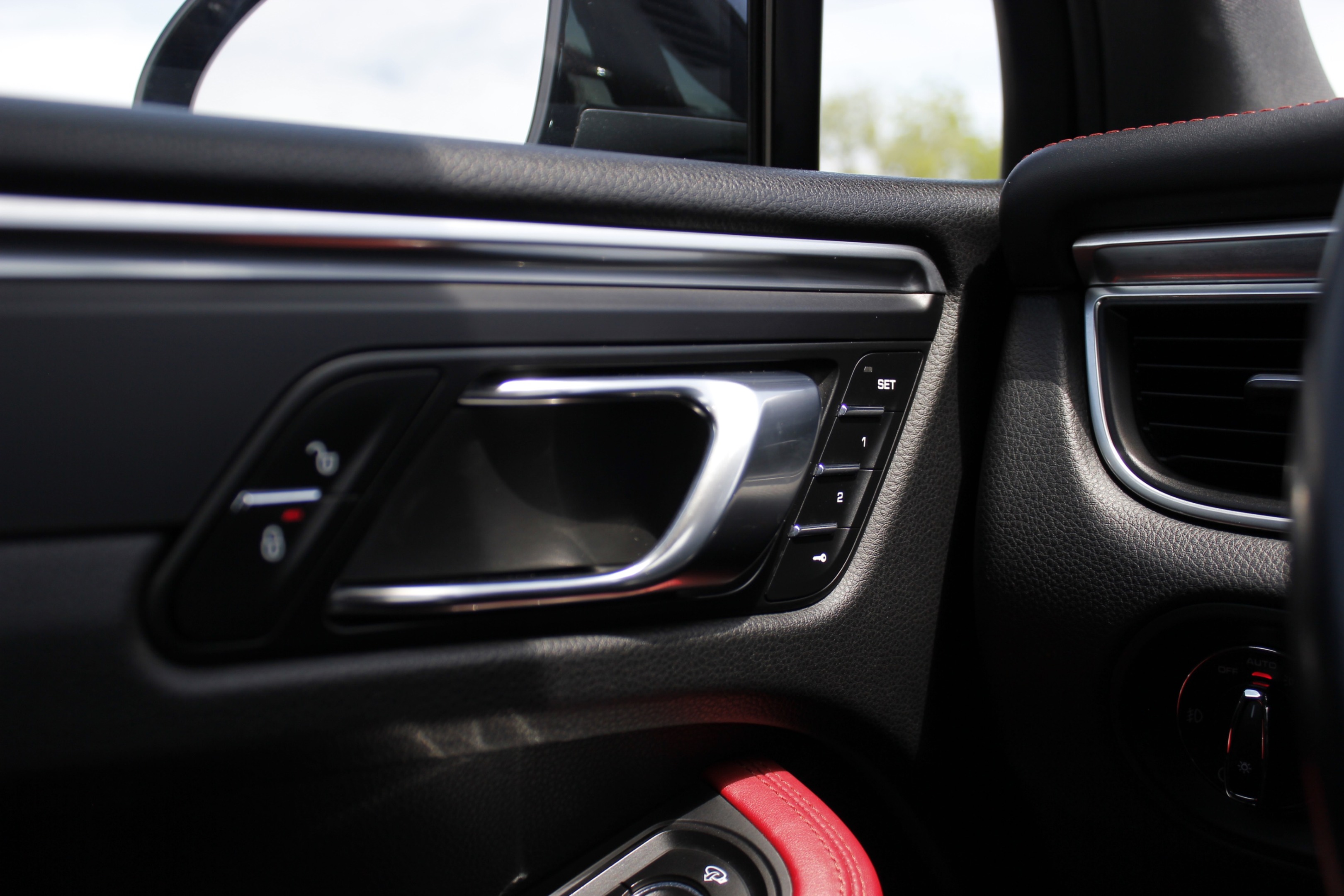 2018 Porsche Macan NO ACCIDENT|RED LEATHER|HEATED SEATS|V4 TURBO|PANO thumb 24