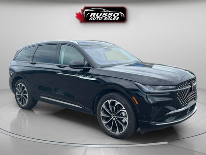 Lincoln Nautilus Reserve AWD