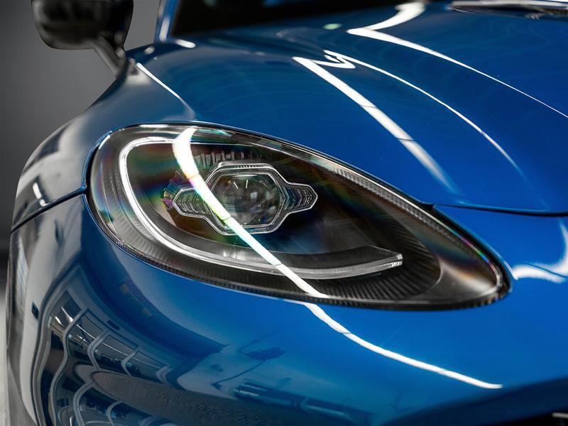 2023 Aston Martin DBX 4,000 cc 8 cyl thumb 6