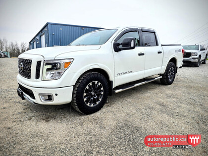2018 Nissan Titan $24995 229900 km Gas Truck for sale by Auto