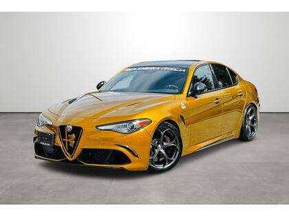 Alfa Romeo Giulia Quadrifoglio - No Accidents, Navi, Parking Sensors