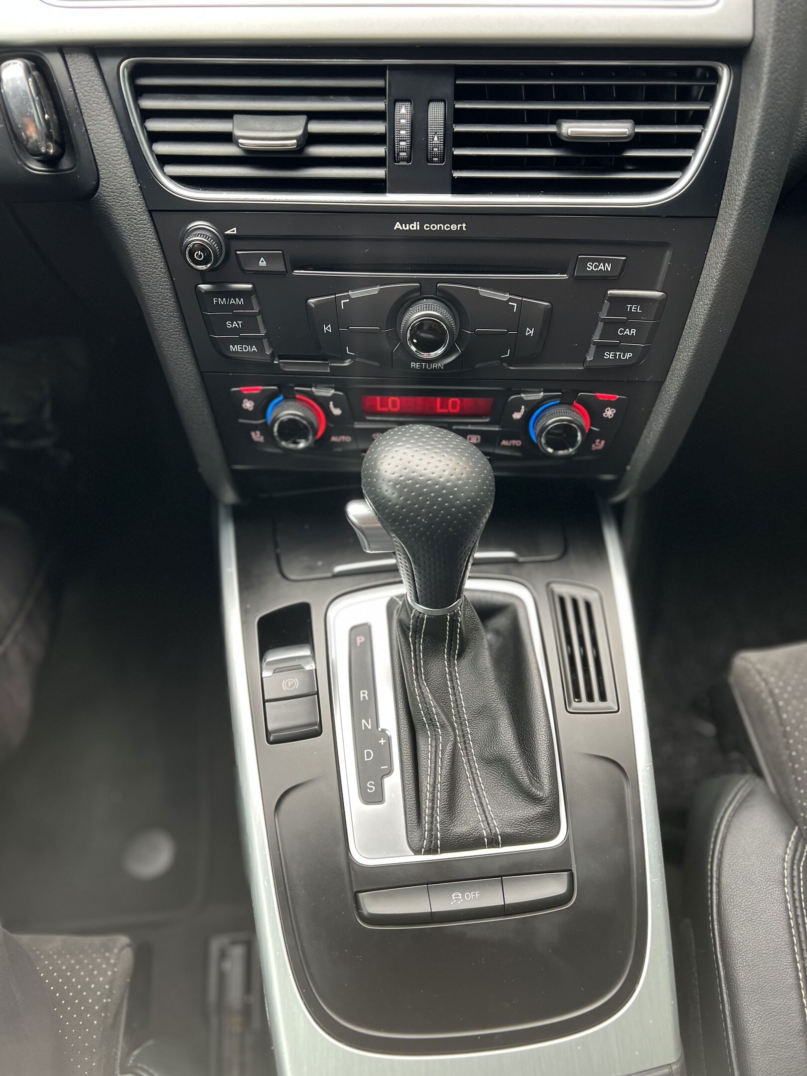 2011 Audi A5 PREMIUM thumb 13