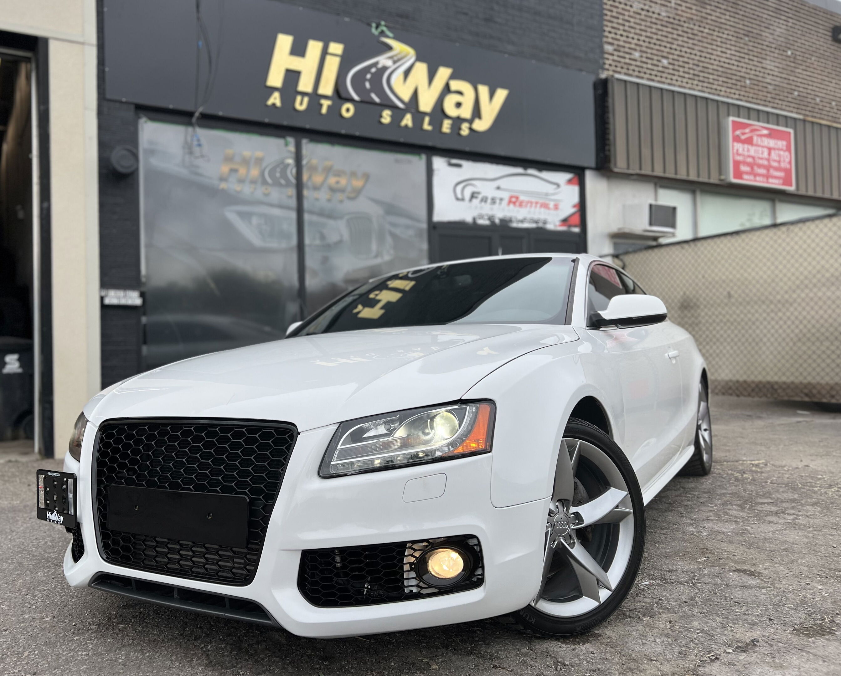 2011 Audi A5 PREMIUM alt 2