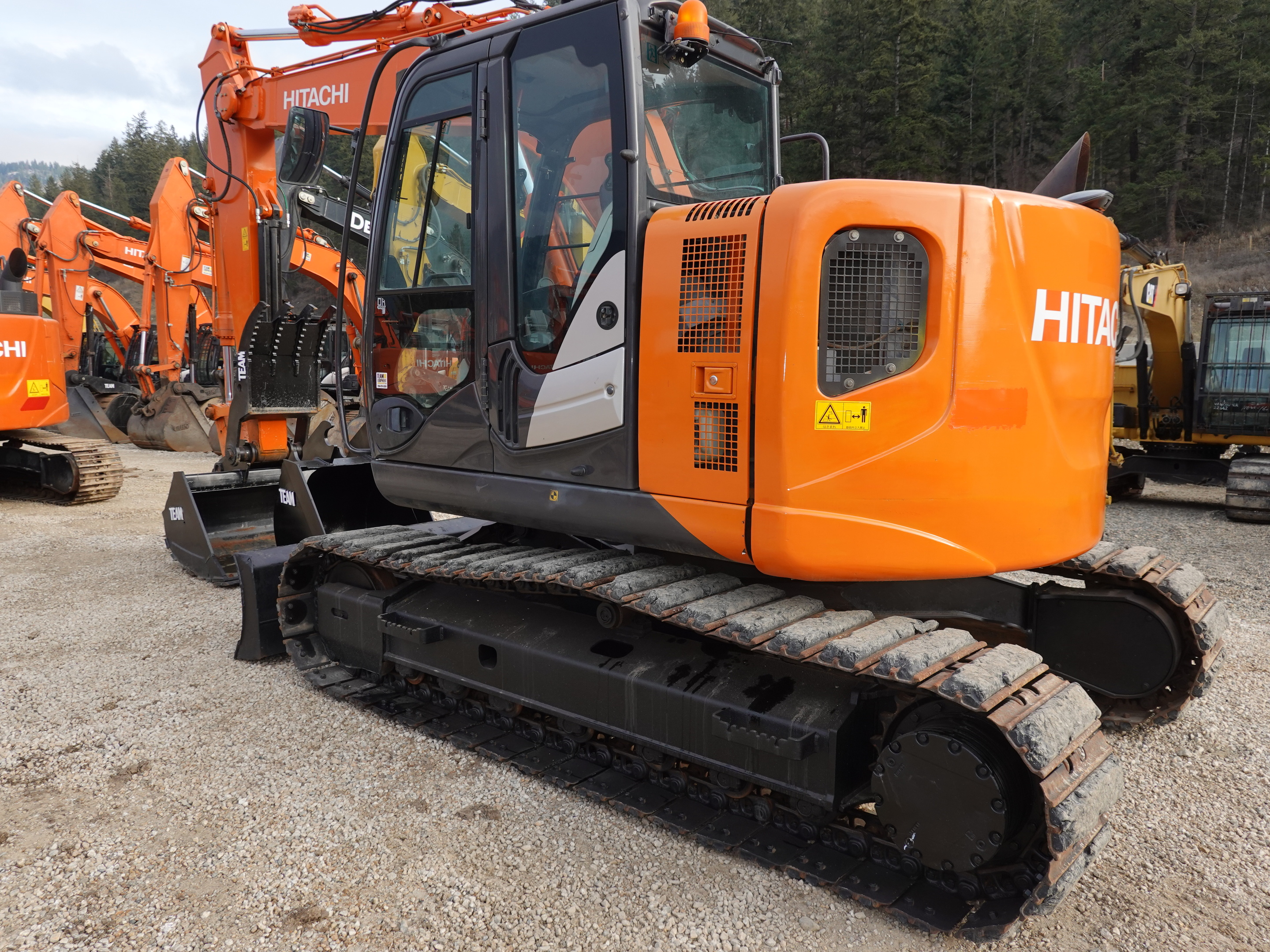 yacchi① Digger Bidder - 2015 Hitachi ZX55U-5A excavator