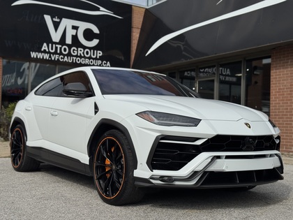 Lamborghini Urus GRAPHITE CAPSULE! AD PERSONAM!