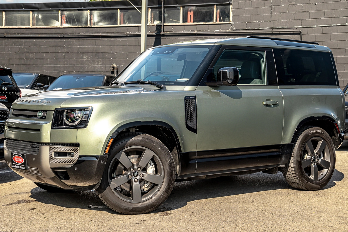 2022 Land Rover Defender X-DYNAMIC SE 90 AWD| CLEAN CARFAX | ONE OWNER | PA alt 2
