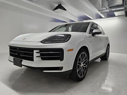 Porsche Cayenne e-Hybrid AWD NO ACCIDENT | DEMO | NO FED LUX TAX