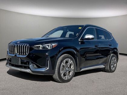 BMW X1 xDrive28i | AWD | Low Kilometers | Panoramic Sunro