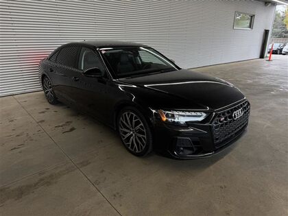 Audi S8 4.0T