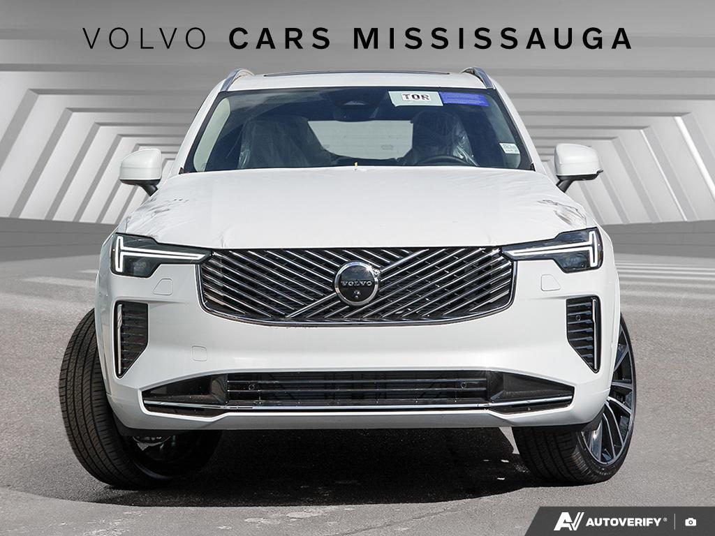 2026 Volvo XC90 B6 AWD Plus Bright Theme 7-Seater alt 2