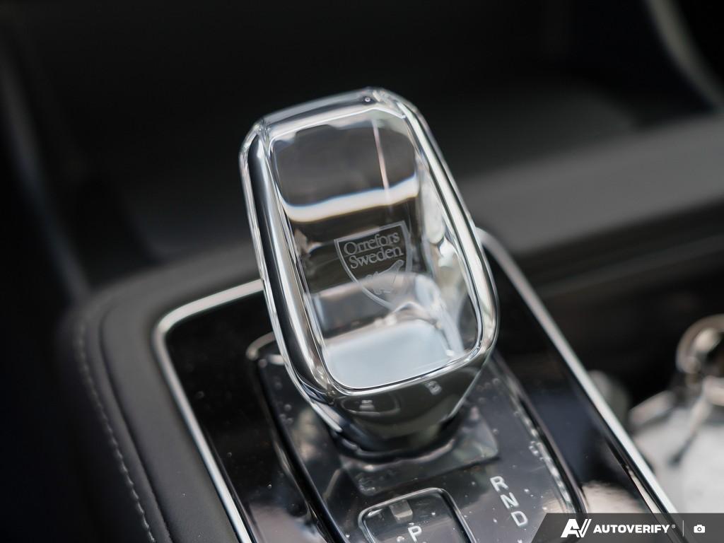 2026 Volvo XC90 B6 AWD Plus Bright Theme 7-Seater thumb 19