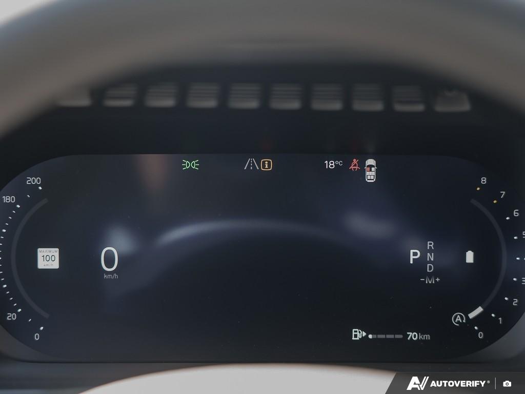 2026 Volvo XC90 B6 AWD Plus Bright Theme 7-Seater thumb 15