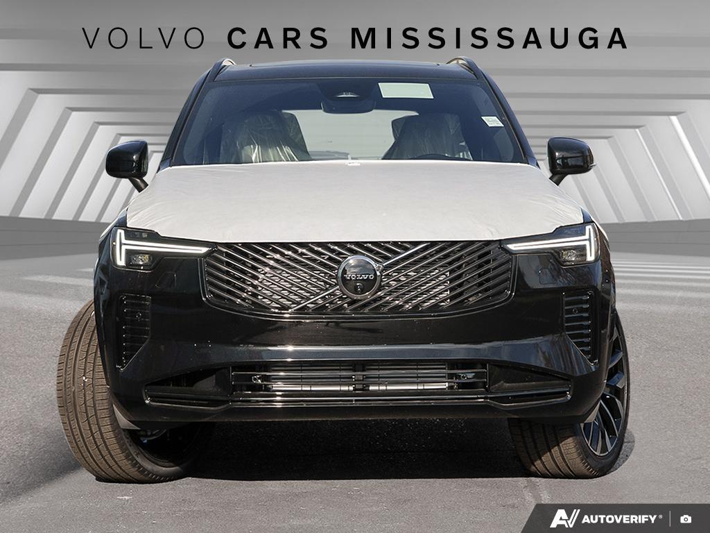 2026 Volvo XC90 T8 AWD Plus Dark Theme 7-Seater alt 2