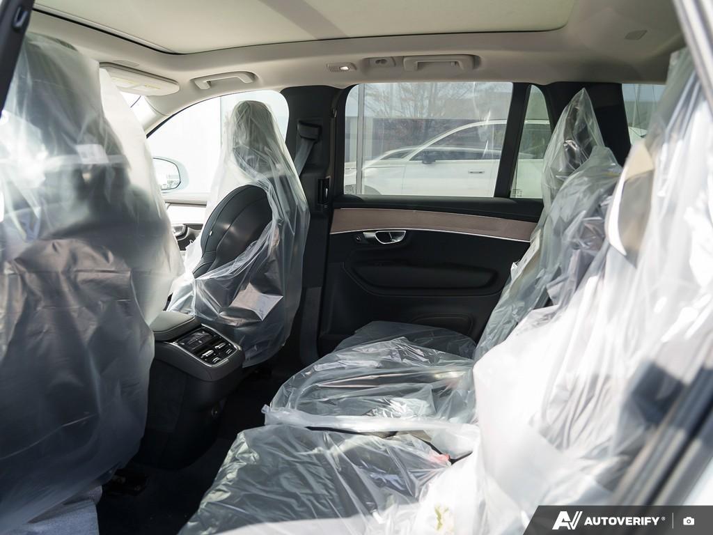 2026 Volvo XC90 B6 AWD Plus Bright Theme 7-Seater thumb 24
