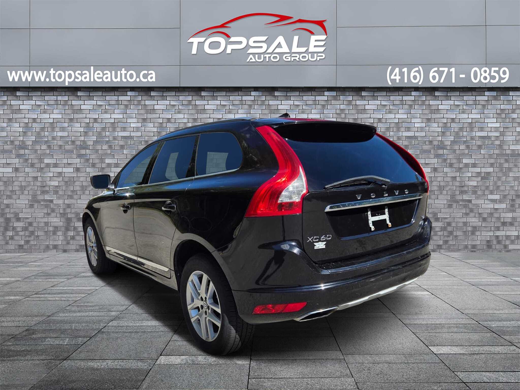 2017 Volvo XC60 NO ACCIDENTS | AWD | SUNROOF | HEATED SEATS alt 4