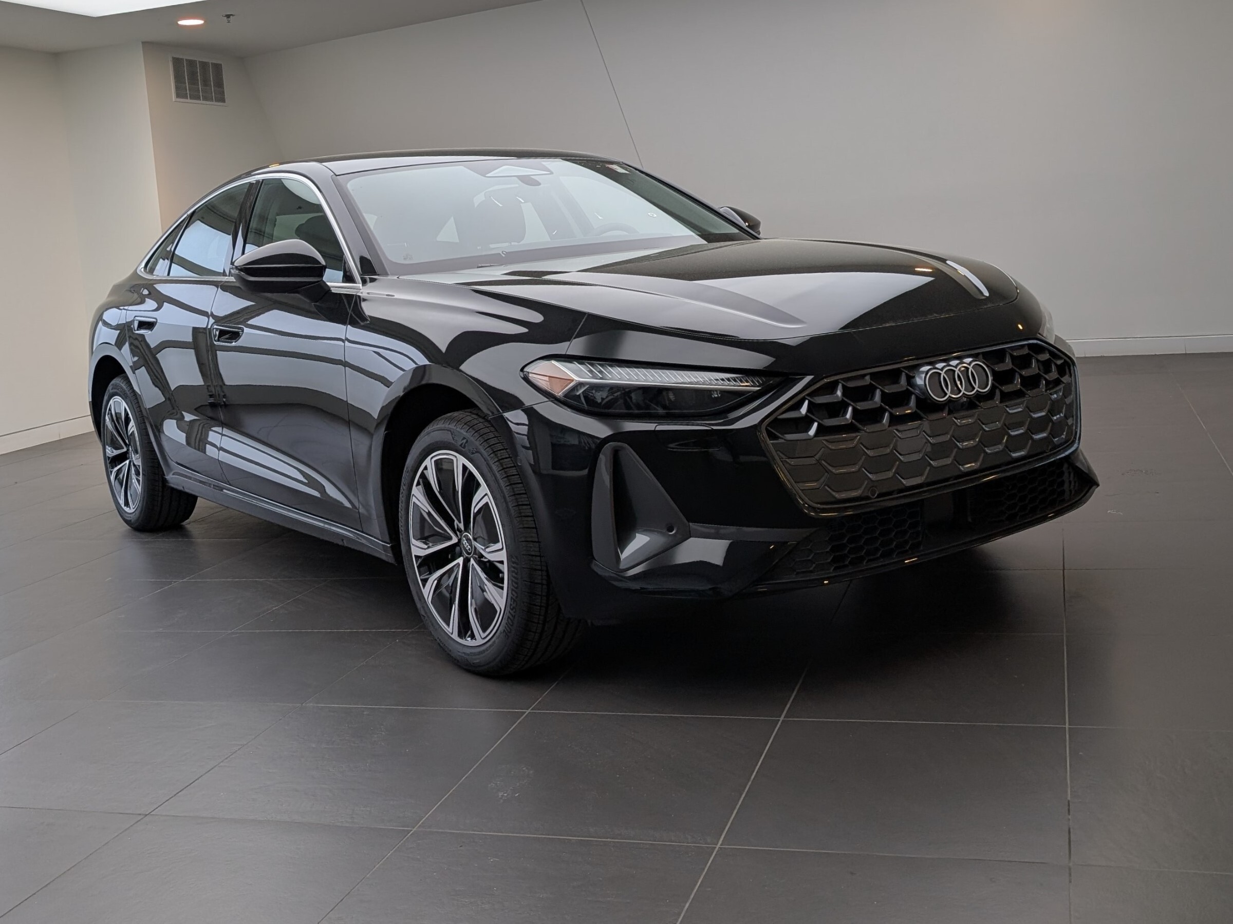 2025 Audi A5 Progressiv 2.0 TFSI quattro alt 2