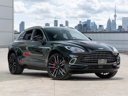 Aston Martin DBX 