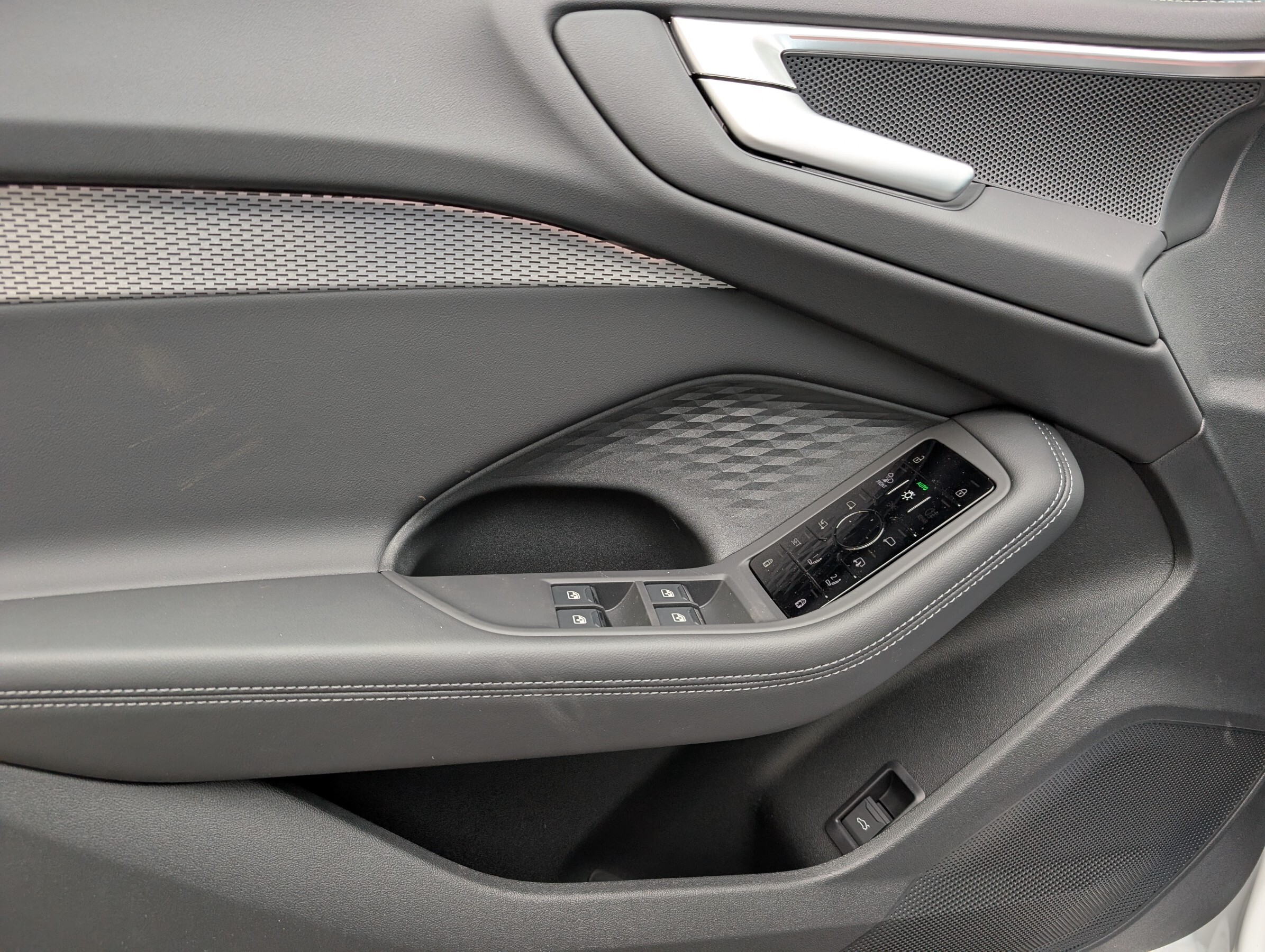 2025 Audi A5 Progressiv 2.0 TFSI quattro thumb 12