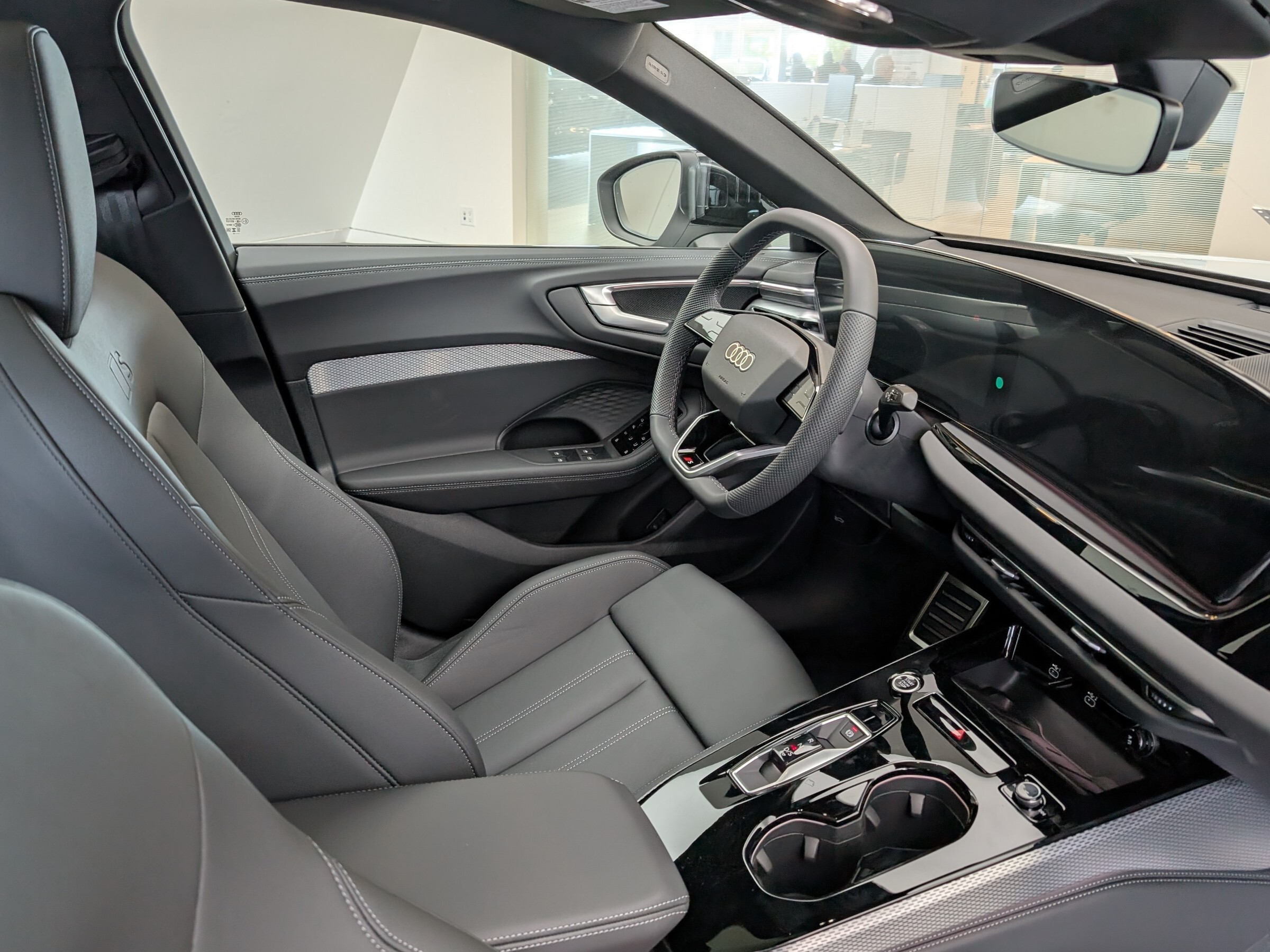 2025 Audi A5 Progressiv 2.0 TFSI quattro thumb 15