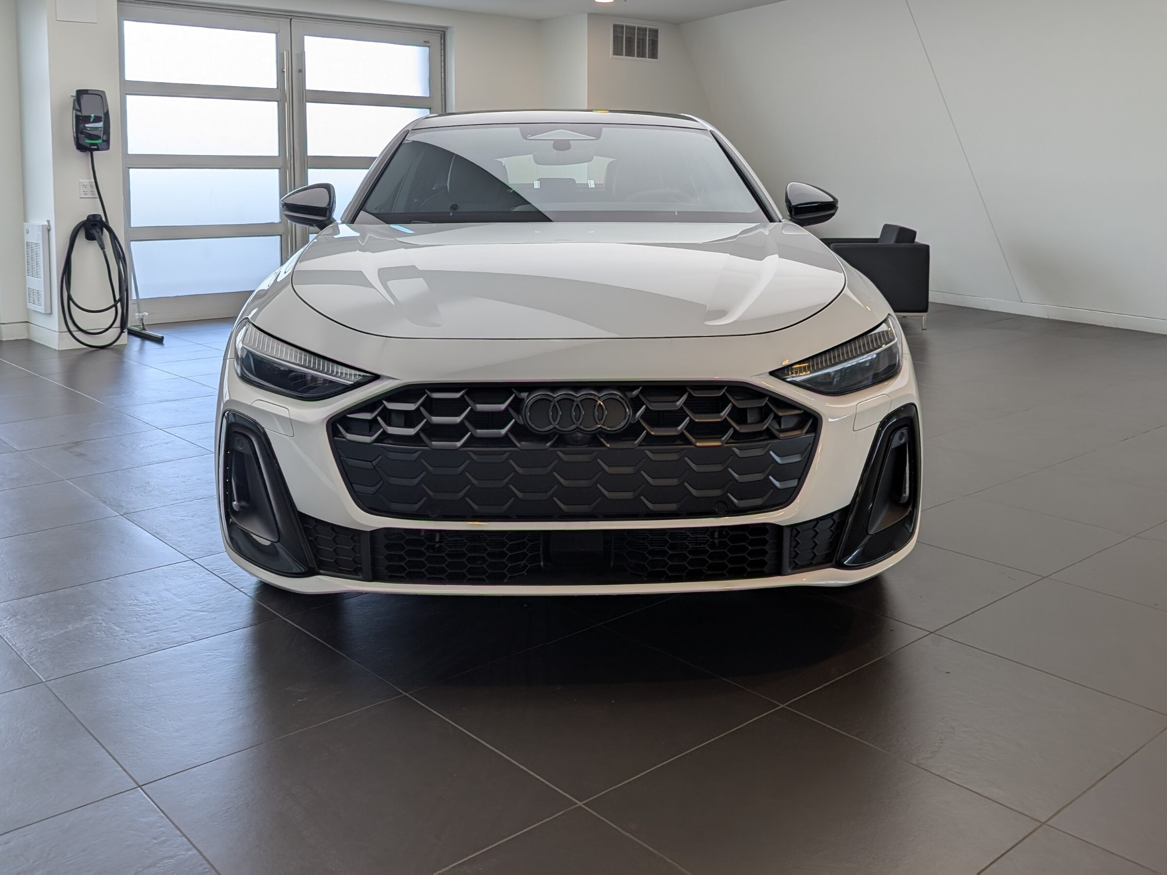 2025 Audi A5 Progressiv 2.0 TFSI quattro thumb 8