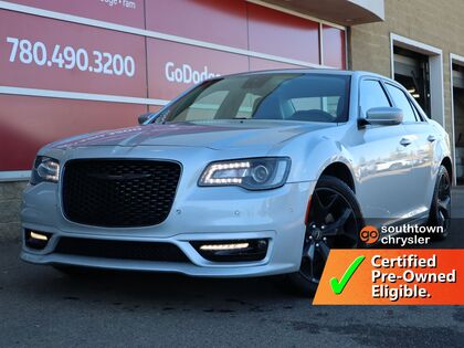 Chrysler 300 300 TOURING L - 3.6L V6 , RWD , 8SPD TF AUTO , BSM