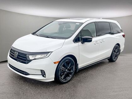 Honda Odyssey Black Edition: LEATHER/SUNROOF/POWER LIFTGATE.NAVI
