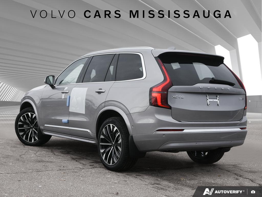 2026 Volvo XC90 B6 AWD Ultra Bright Theme 6-Seater alt 4
