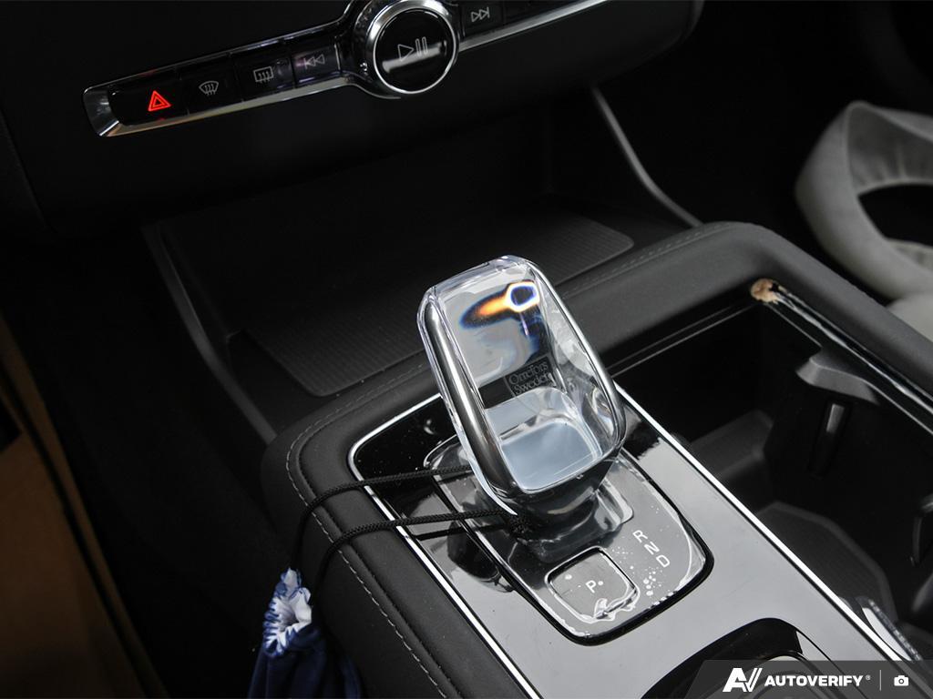 2026 Volvo XC90 B6 AWD Ultra Bright Theme 6-Seater thumb 19