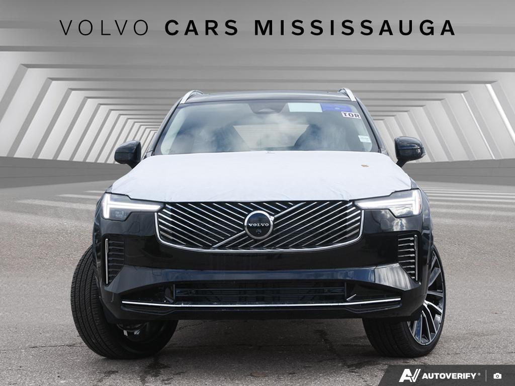2026 Volvo XC90 B6 AWD Ultra Bright Theme 6-Seater alt 2