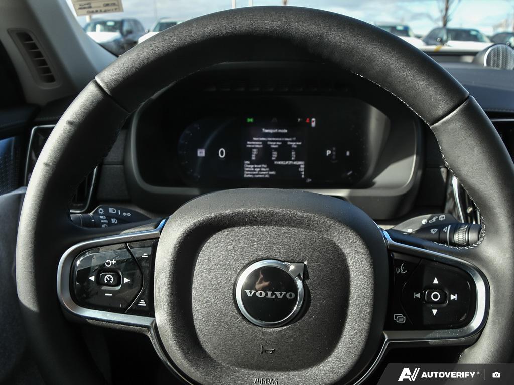 2026 Volvo XC90 B6 AWD Ultra Bright Theme 6-Seater thumb 14