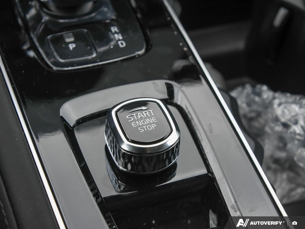 2026 Volvo XC90 B6 AWD Ultra Dark Theme 7-Seater thumb 27