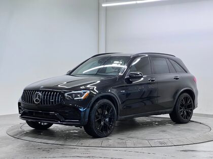 Mercedes-Benz GLC | Two Sets Of Wheels And Tires | Low Kilometers