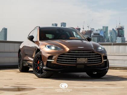 Aston Martin DBX707 4.0L | V8 | AWD | CARBON PKG